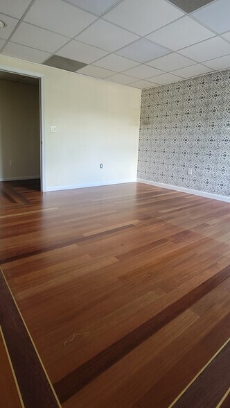 More Photos Of 2-4 Mary E Clark Dr, Hampstead Medical For Sale