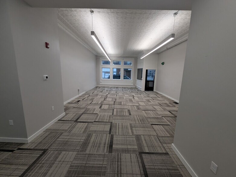 More Photos Of Water St, Cambridge Multifamily For Sale