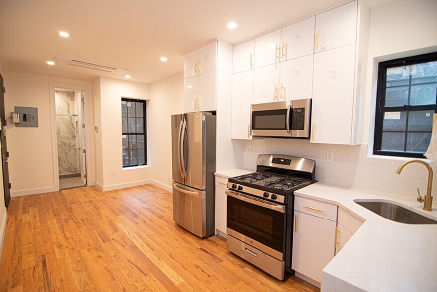 More Photos Of 16-18 Lenox Rd, Brooklyn Apartments For Sale