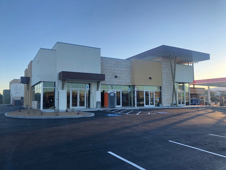 More Photos Of 8525 Blue Diamond Rd, Las Vegas Storefront For Lease