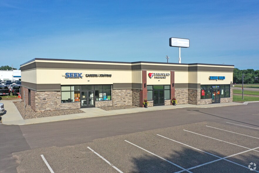 Primary Photo Of 805 Dominion Dr, Hudson Unknown For Lease