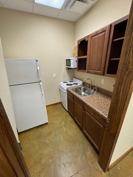 More Photos Of 371-1/2 Columbia Memorial Parkway, Kemah Unknown For Lease