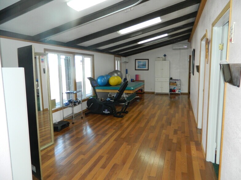 More Photos Of 2345 Biehn St, Klamath Falls Healthcare For Sale