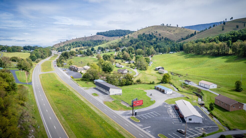 More Photos Of 17790 US-19, Rosedale Carwash For Sale