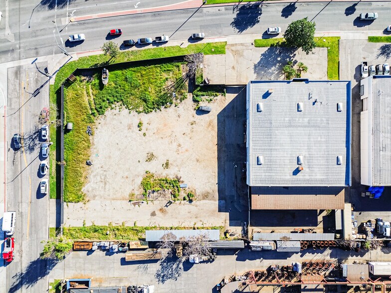 More Photos Of 13245 Florence Ave, Santa Fe Springs Warehouse For Sale