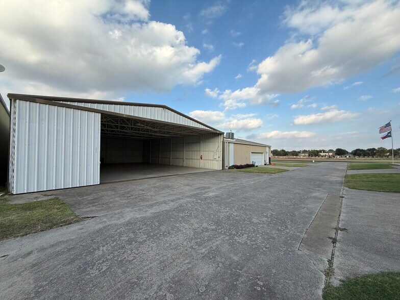 More Photos Of 11020 Kinner dr, McKinney Specialty For Sale