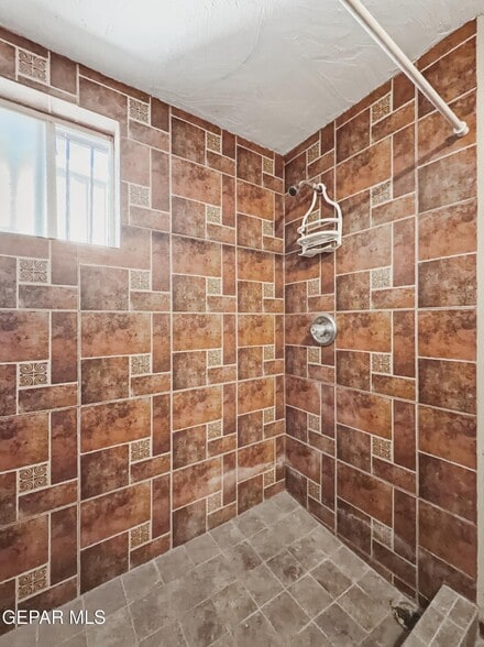 More Photos Of 2201 Texas Ave, El Paso Warehouse For Sale