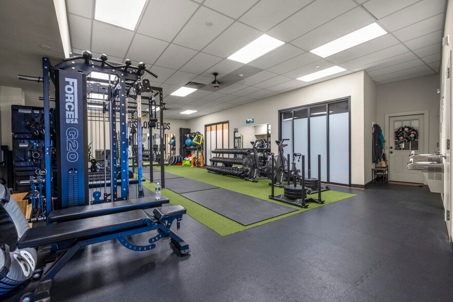 More Photos Of 21 Forest Street Unit# C1, New Canaan General Retail For Sale