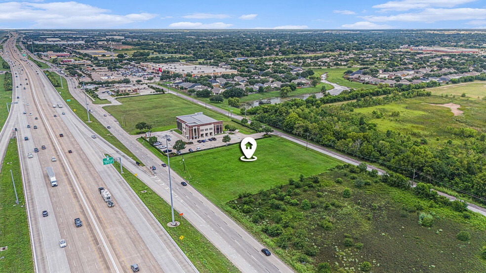 More Photos Of 8521 S Sam Houston Pkwy, Houston Land For Sale