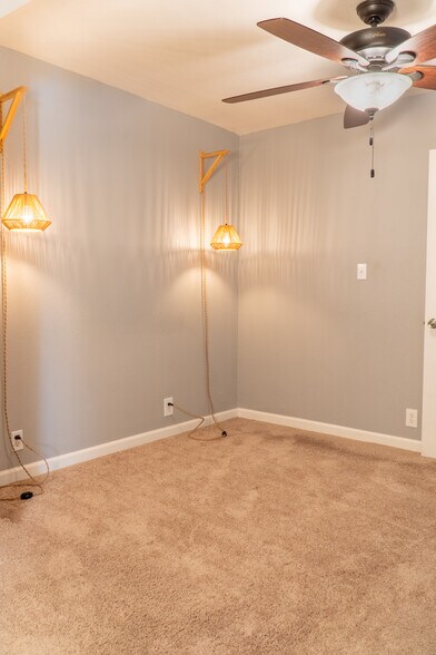 More Photos Of 74707 Sunset Dr, Twentynine Palms Specialty For Sale