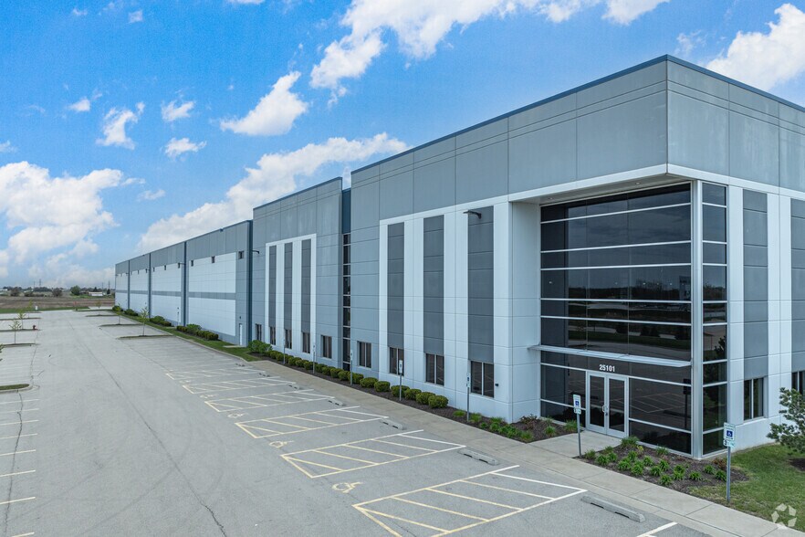 Primary Photo Of 25101 S Ridgeland Ave, Monee Warehouse For Lease