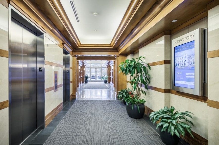 More Photos Of 7930 W Kenton Cir, Huntersville Office For Lease