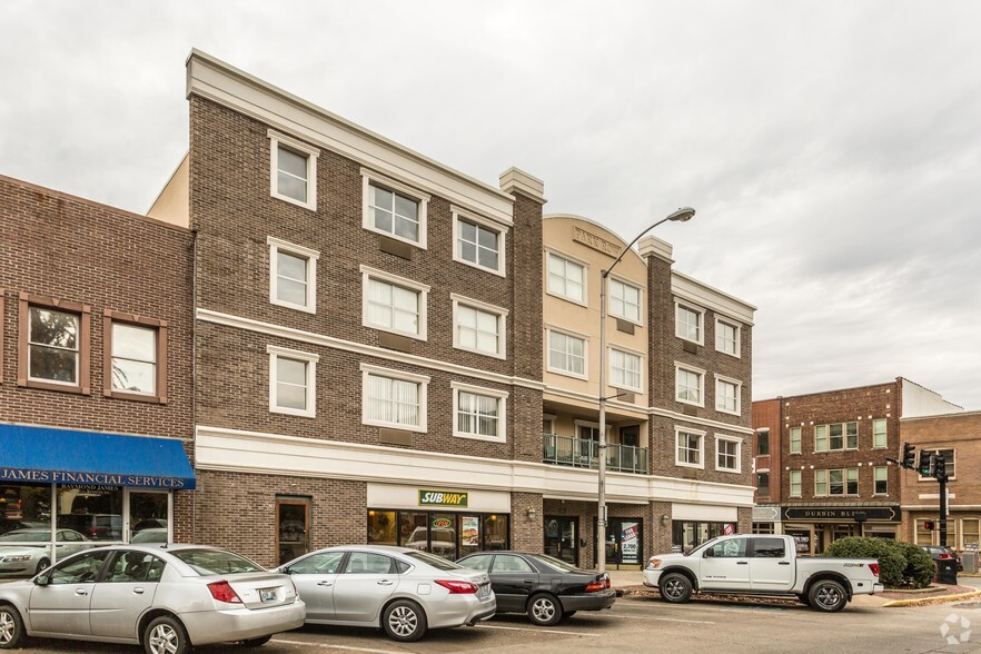 Primary Photo Of 401 Park Row, Bowling Green Apartments For Lease