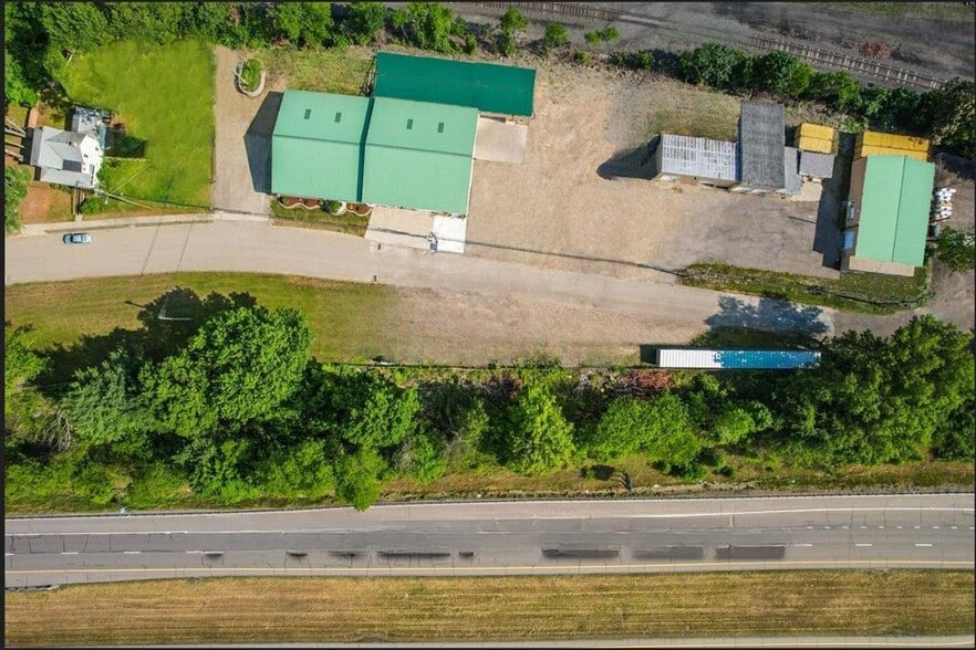 More Photos Of 241 Erie St, Waverly Flex For Sale