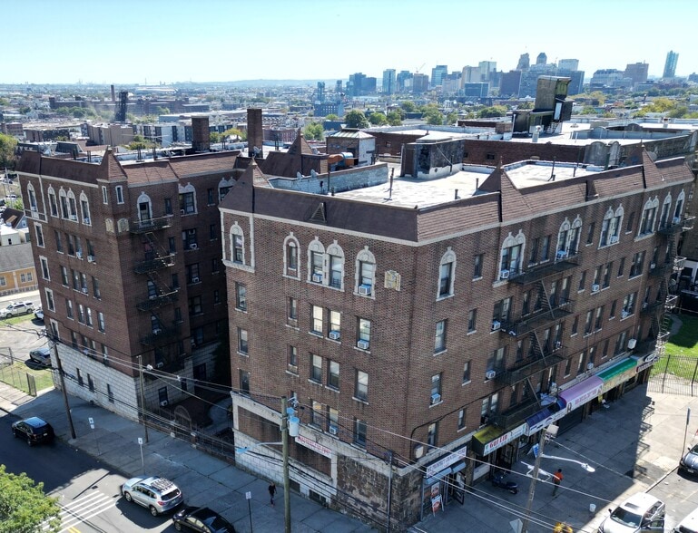 Primary Photo Of 315-321 Mt Prospect Ave, Newark Apartments For Sale