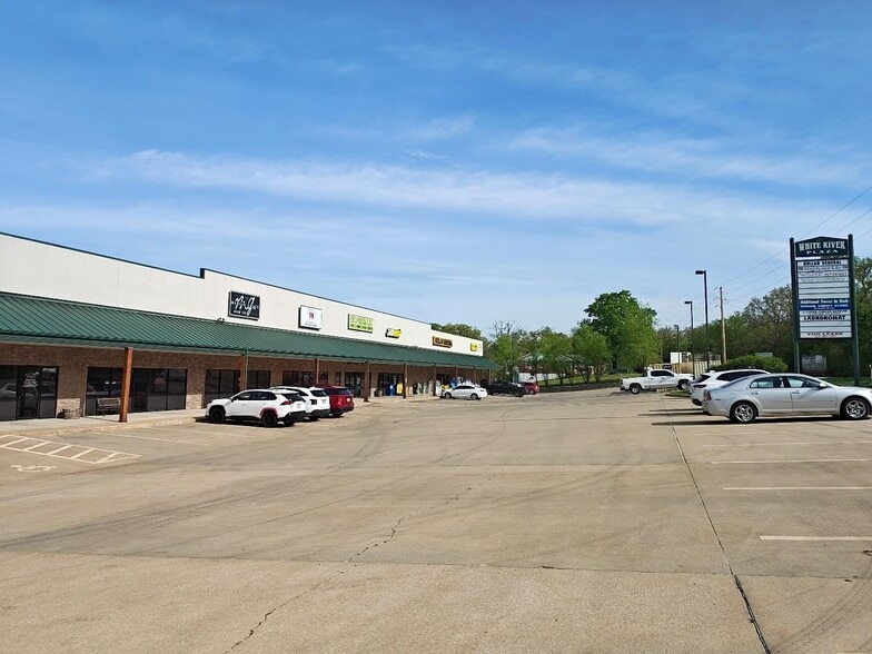 Primary Photo Of 14974 State Hwy 160, Forsyth Storefront For Sale