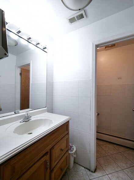 More Photos Of 3256-3258 N Elston Ave, Chicago Storefront Retail Residential For Sale