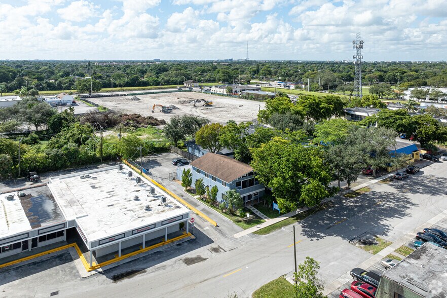 More Photos Of 6190 NW 11th St, Sunrise Office For Sale