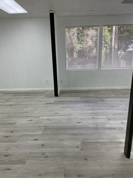 More Photos Of 18652 Florida St, Huntington Beach Medical For Lease