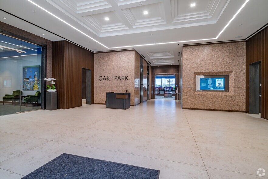 More Photos Of 1020 NE Loop 410, San Antonio Office For Lease