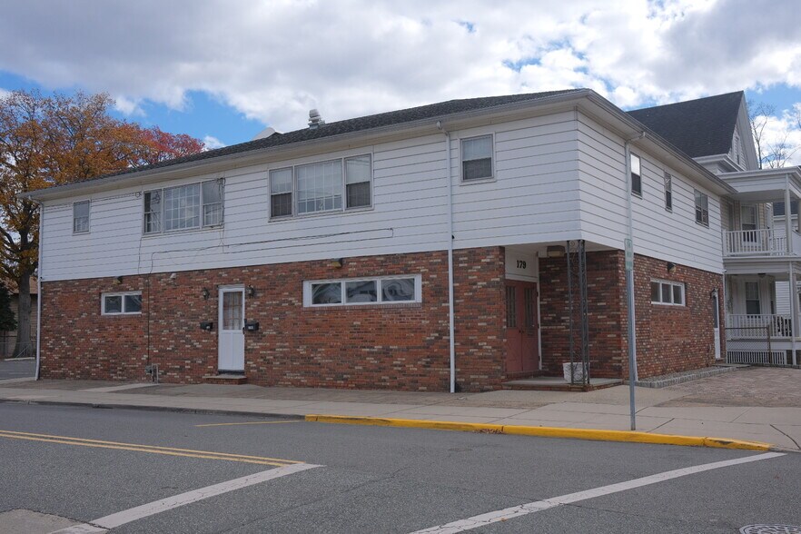 More Photos Of 179 Lafayette Ave, Hawthorne Medical For Lease