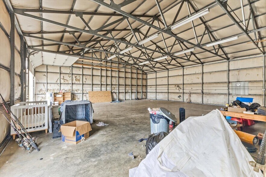 More Photos Of 3861 Highway 19 E, Elizabethton Office For Sale