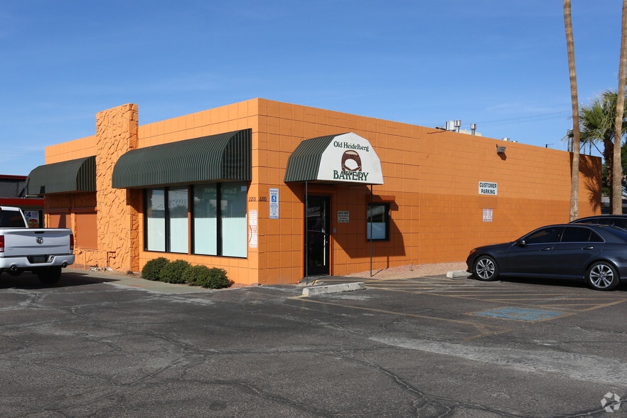 More Photos Of 2210 E Indian School Rd, Phoenix Restaurant For Sale
