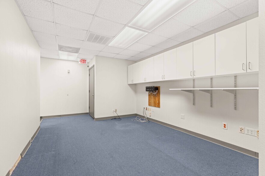 More Photos Of 549 N Egret Bay Blvd, League City Medical For Lease