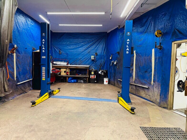 More Photos Of 1330 S Main St, Rice Lake Flex For Sale