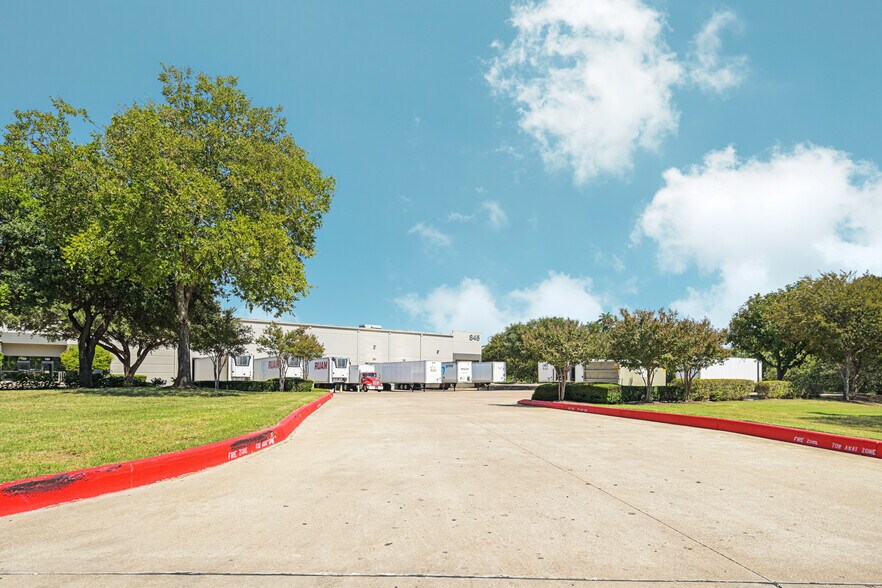 Primary Photo Of 845 Interchange Blvd, Austin Distribution For Lease