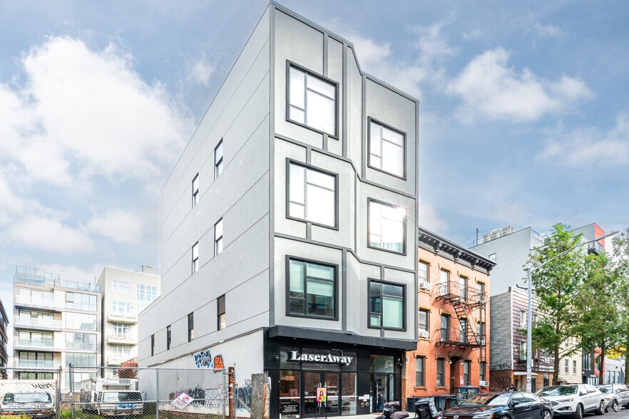 More Photos Of 89 N 4th St, Brooklyn Apartments For Lease