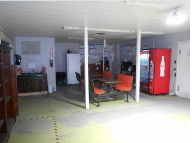 More Photos Of 4894 W Hwy 84, Vidalia Warehouse For Sale