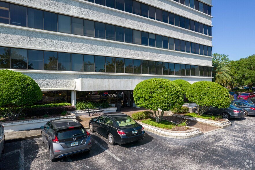More Photos Of 6620 S Southpoint Dr, Jacksonville Office For Sale