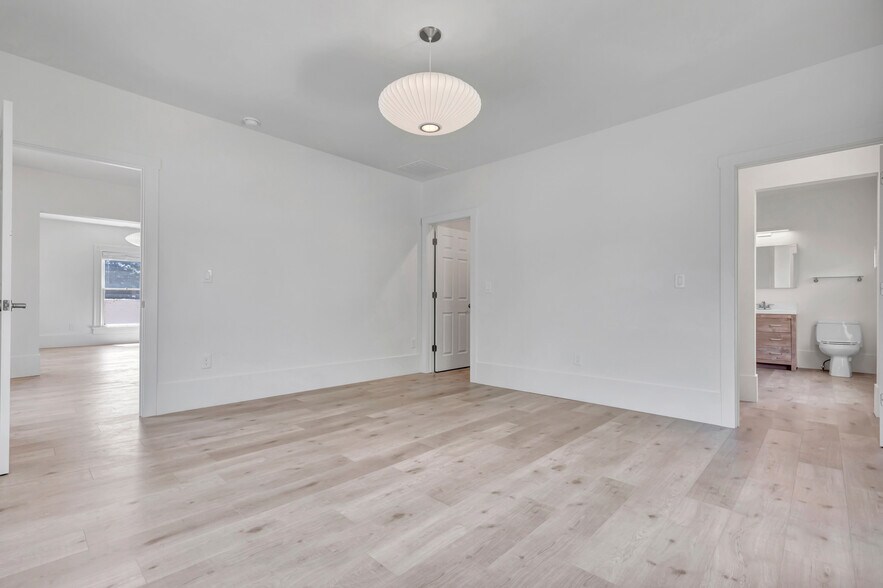 More Photos Of 1501 W Colorado Ave, Colorado Springs Storefront Retail Residential For Sale