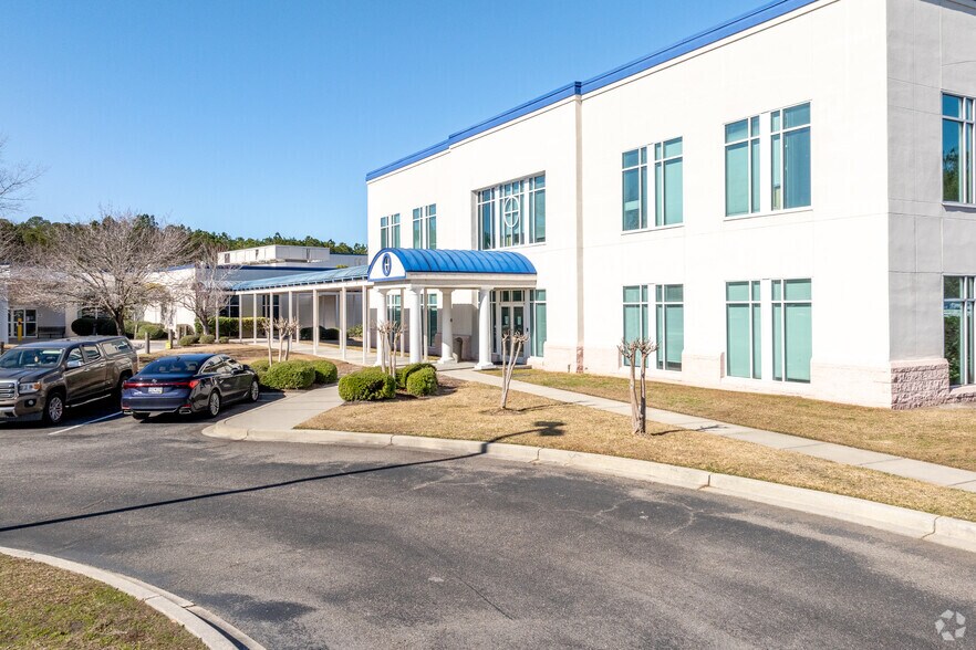 More Photos Of 5046 Highway 17 Bypass S, Myrtle Beach Medical For Lease