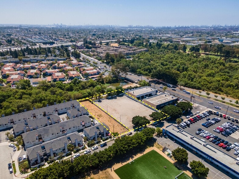 More Photos Of 25530 Dodge, Harbor City Land For Sale