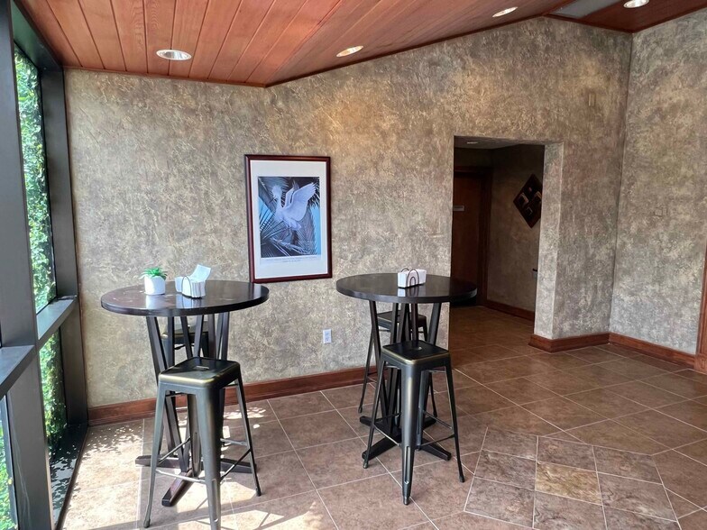 More Photos Of 501 S New York Ave, Winter Park Office For Lease
