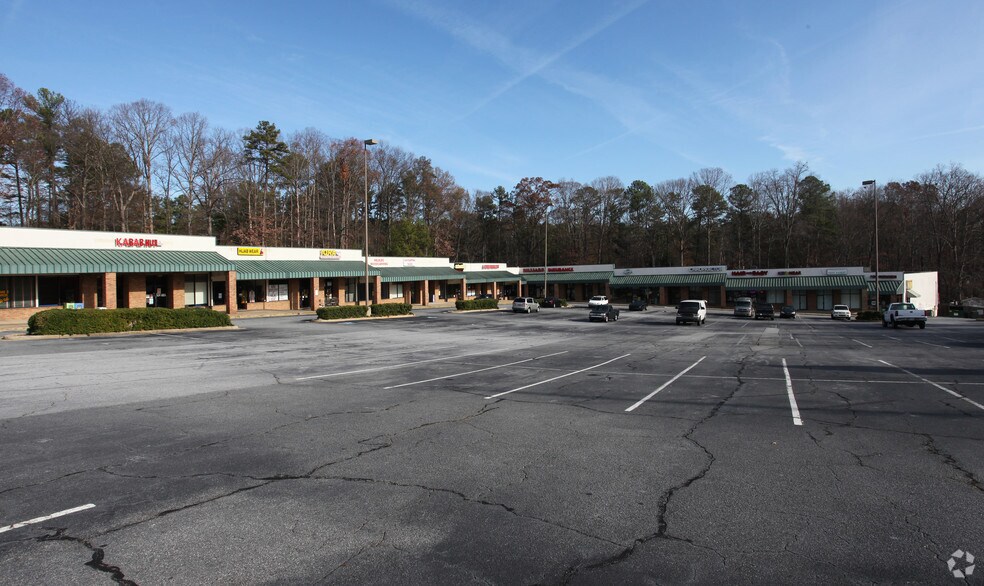 880 Indian Trail Rd NW, Lilburn, GA 30047 Retail For Lease
