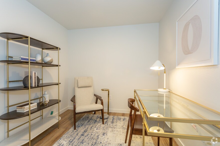 More Photos Of 700 Waterfront Way, Vancouver Apartments For Lease