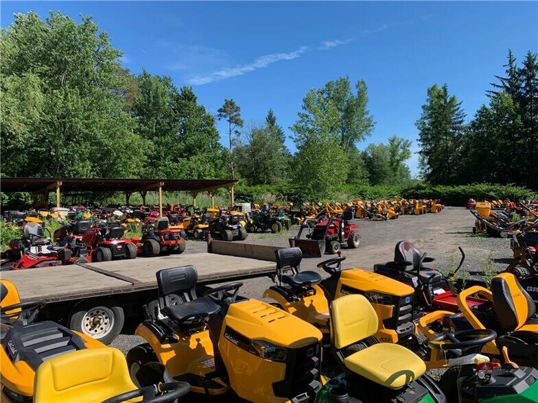 More Photos Of 5280 Caughdenoy Rd, Clay General Retail For Sale