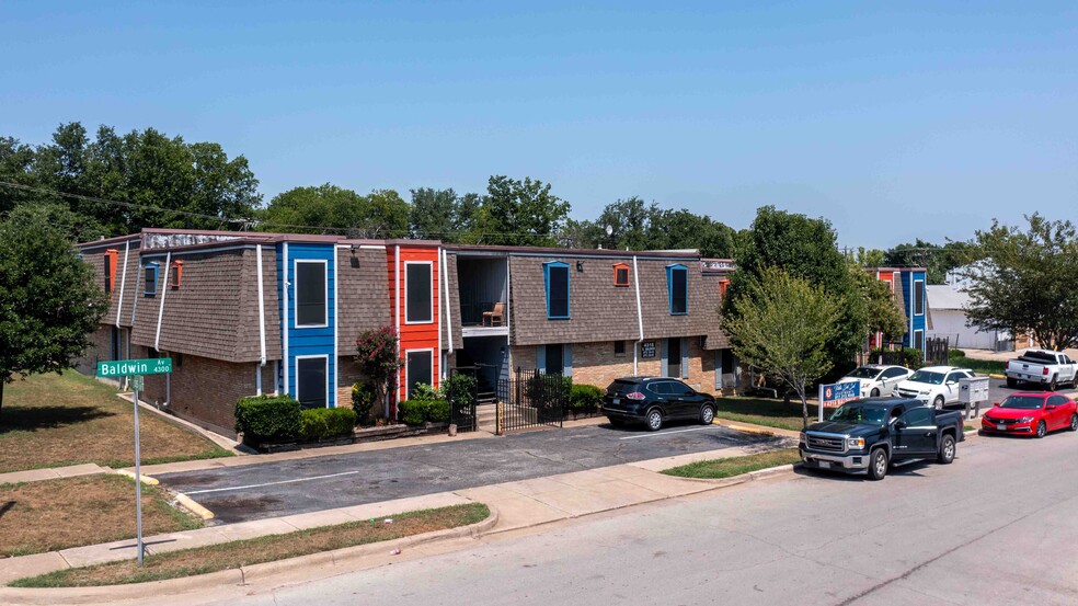 Primary Photo Of 4316 Baldwin Ave, Fort Worth Apartments For Sale