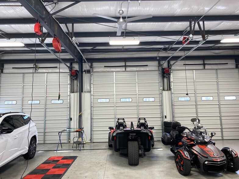 More Photos Of 10070 Broad River, Irmo Specialty For Sale