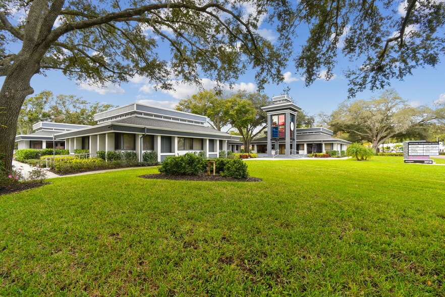 More Photos Of 3910 Northdale Blvd, Tampa Medical For Sale