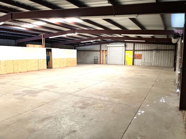 More Photos Of 952 Kenansville, Kenansville Warehouse For Lease