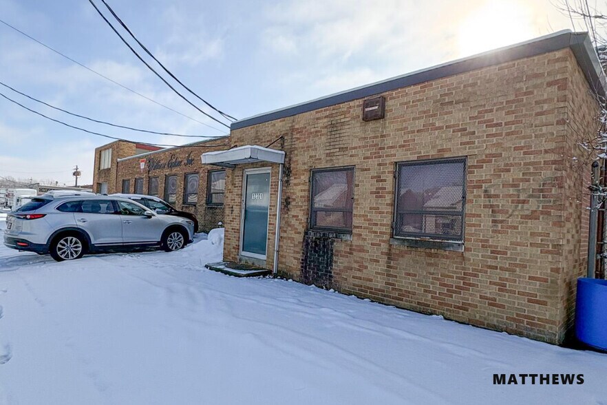 More Photos Of 12301 Bennington Ave, Cleveland Warehouse For Sale