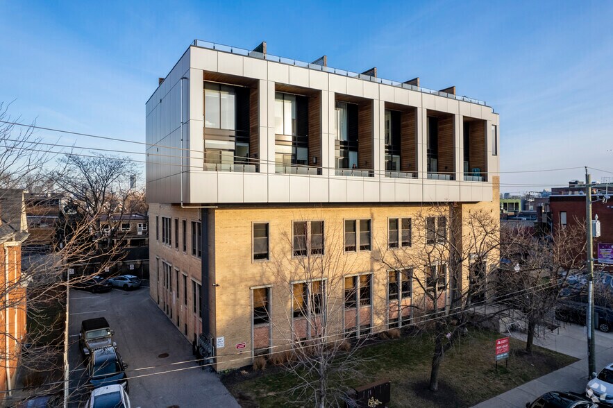 More Photos Of 455 Dovercourt Rd, Toronto Office For Lease