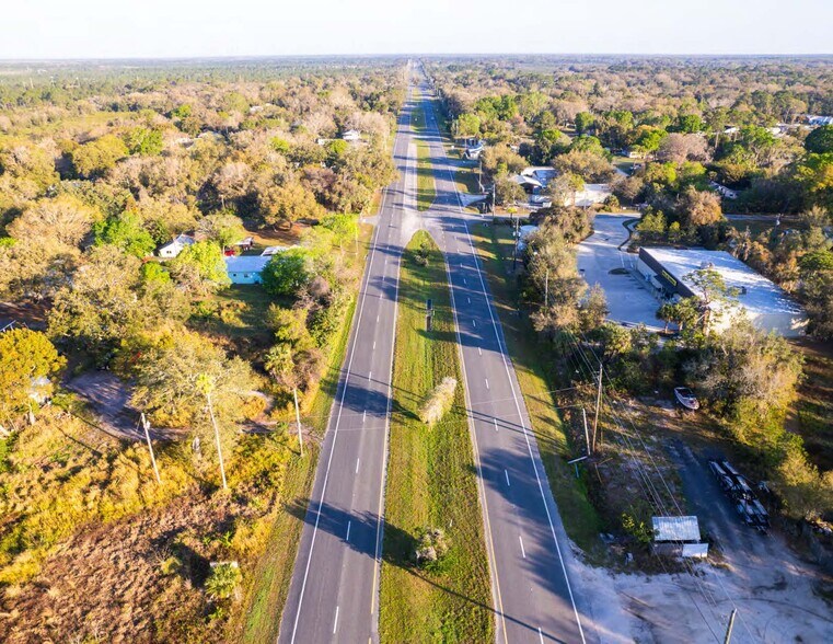 More Photos Of 3795 SUMMER St, Mims Convenience Store For Sale