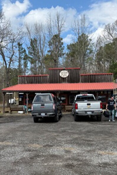 More Photos Of 10371 Columbia Hwy, Leesville Industrial For Sale