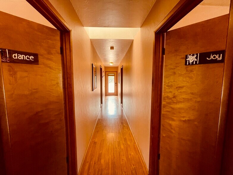 More Photos Of 28555 N Feather Mountain Rd, Paulden Lodge Meeting Hall For Sale