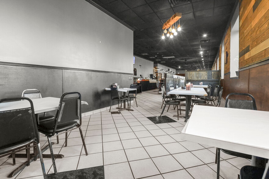 More Photos Of 107 S Main St, Almont Restaurant For Lease